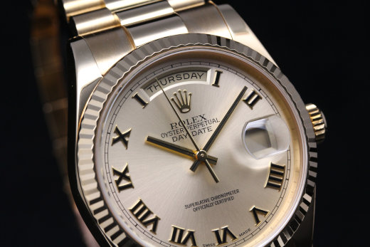 ROLEX DAY-DATE OYSTER PERPETUAL　K18YG Ref.118238 (2)